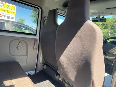 Nissan Clipper