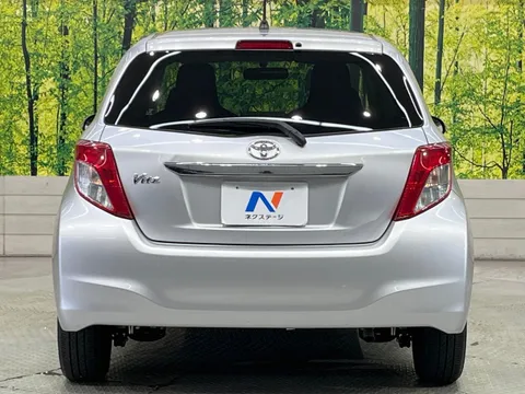 Toyota Yaris (Vitz)