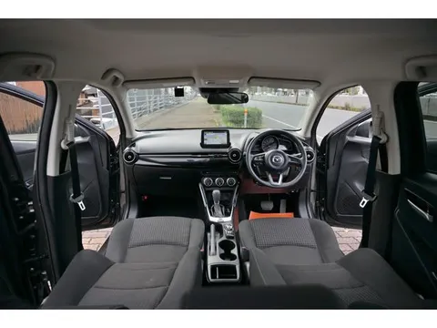Mazda Mazda2 (Demio)