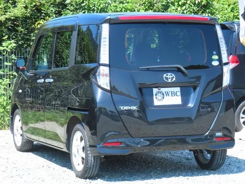 Toyota Tank