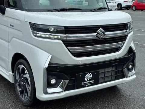 Suzuki Spacia Custom