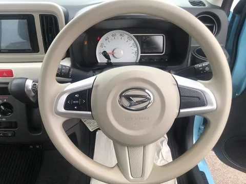 Daihatsu Mira Tocot