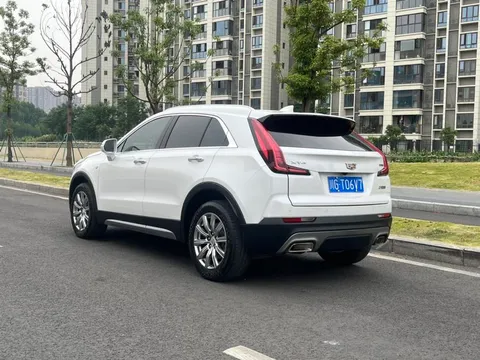 Cadillac XT4