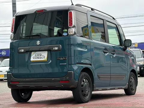 Suzuki Spacia Gear