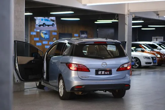 Mazda Mazda 5