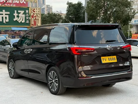Buick GL8