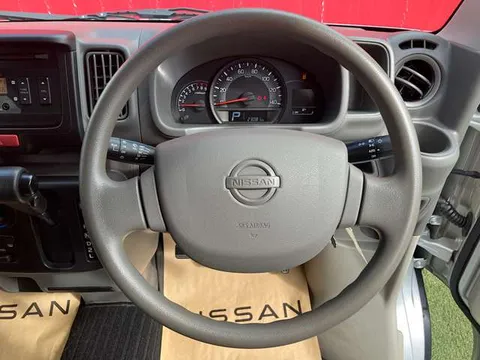 Nissan Clipper