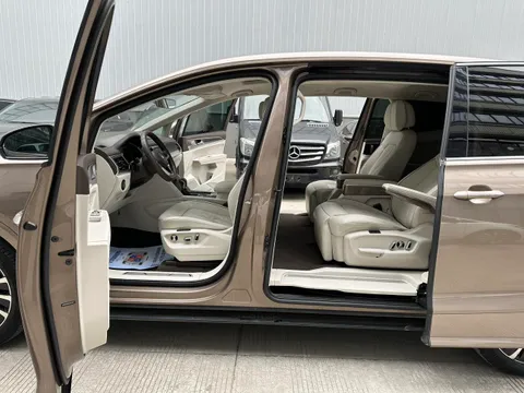 Volkswagen Viloran