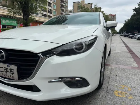 Mazda Mazda3