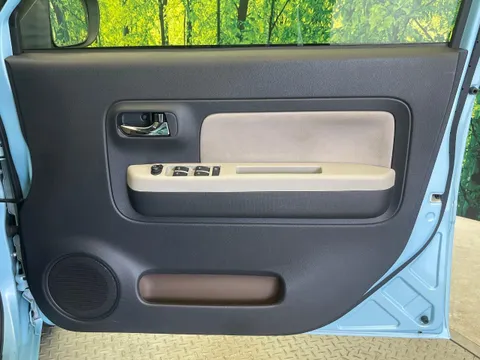 Daihatsu Mira Tocot
