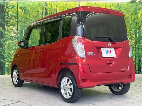 Nissan Dayz Roox