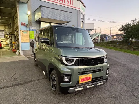 Mitsubishi Delica Mini