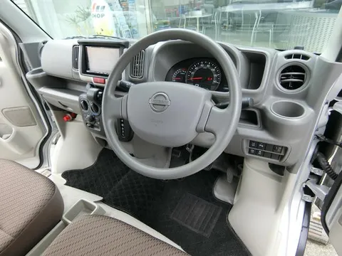 Nissan Clipper