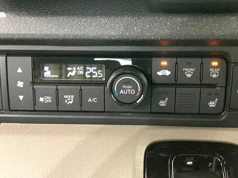 Honda N-BOX Joy