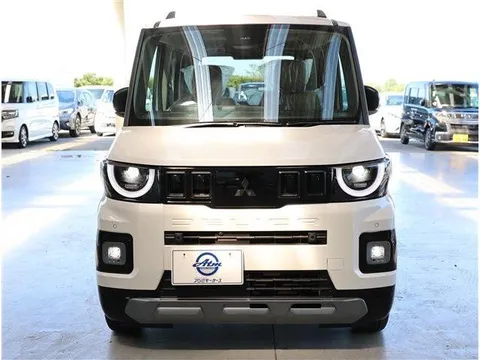 Mitsubishi Delica Mini