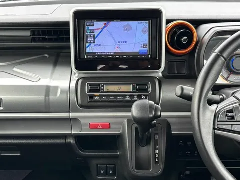 Suzuki Spacia Gear