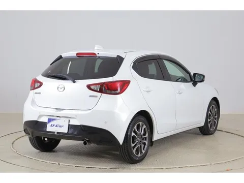 Mazda Mazda2 (Demio)