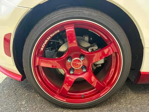 Mazda MX-5 (Roadster)