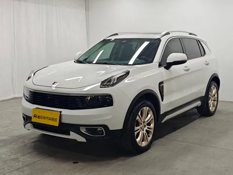 Lynk & Co 01