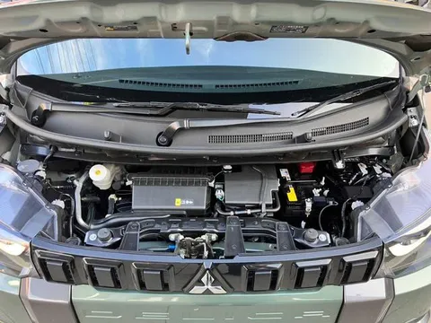 Mitsubishi Delica Mini