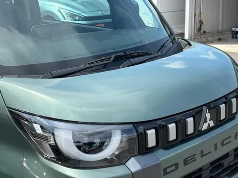 Mitsubishi Delica Mini