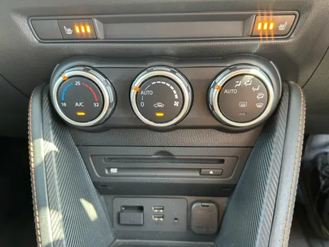 Mazda Mazda2 (Demio)