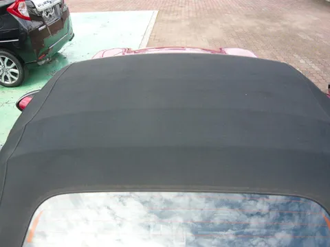 Mazda MX-5 (Roadster)