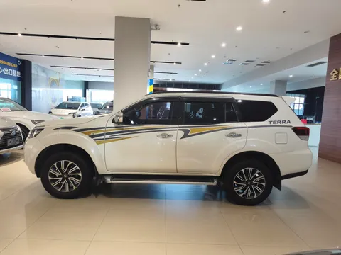 Nissan Terra