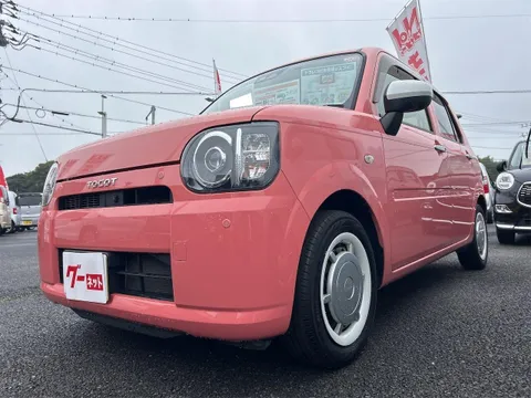 Daihatsu Mira Tocot