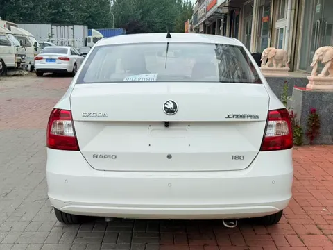 Skoda Rapid