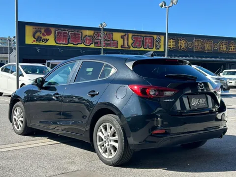 Mazda Axela Sport