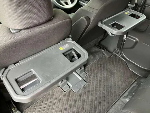 Subaru Justy Minivan