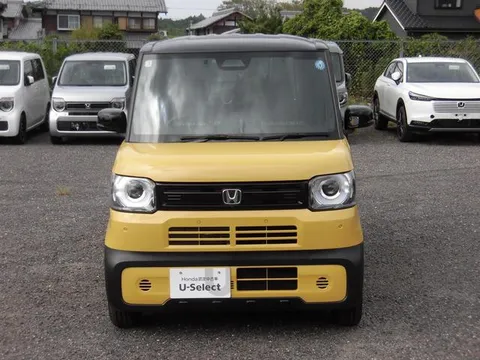 Honda N-BOX Joy