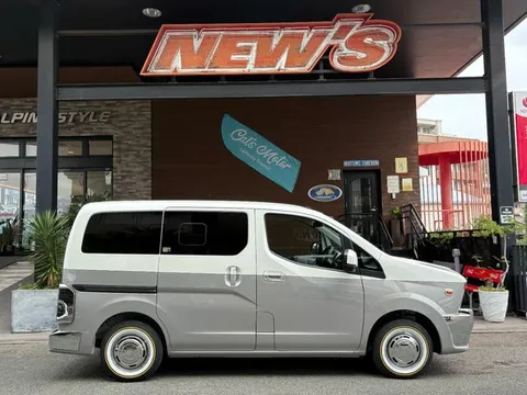Nissan Vanette