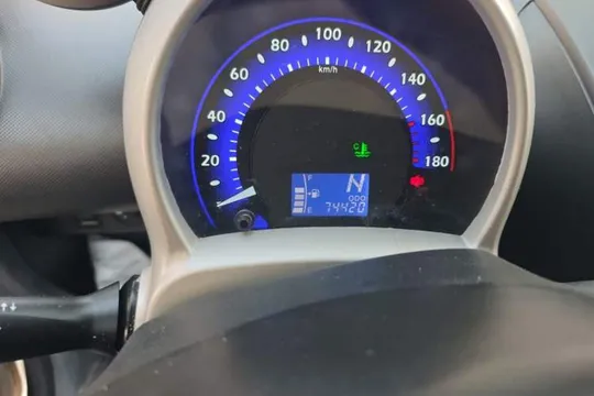 BYD F0