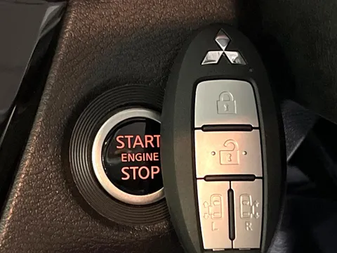 Mitsubishi Delica Mini