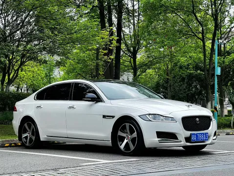 Jaguar XFL