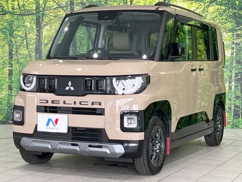 Mitsubishi Delica Mini