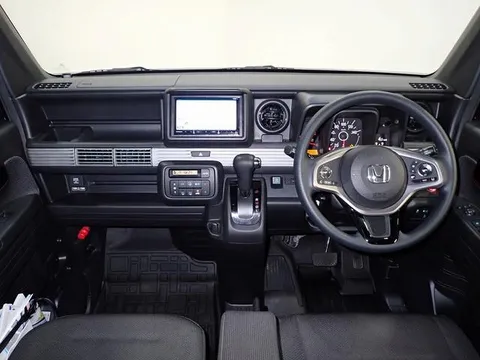 Honda N-VAN Plus Style
