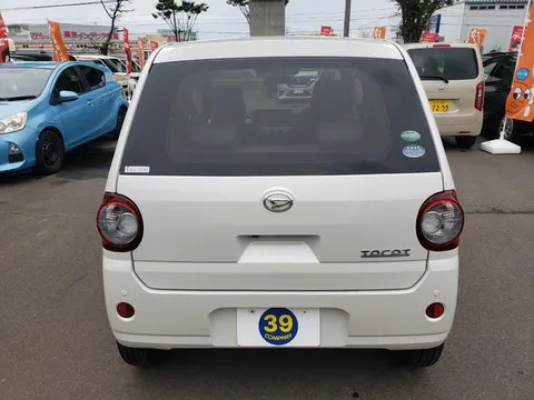 Daihatsu Mira Tocot