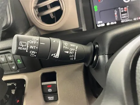 Honda N-BOX Joy