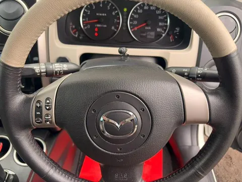Mazda Verisa