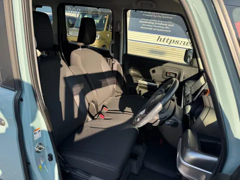 Suzuki Spacia Gear