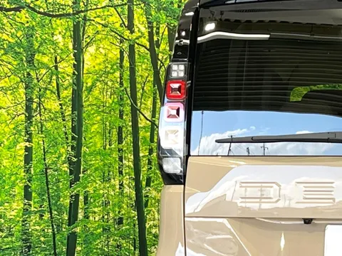 Mitsubishi Delica Mini