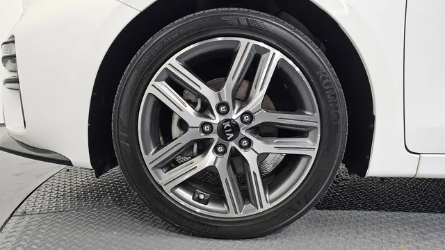 Kia Cerato (K3)