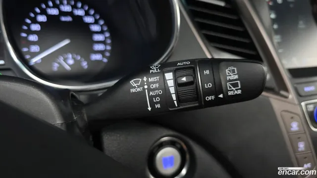 Hyundai Grand Santa Fe (Maxcruz)