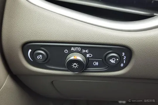 Chevrolet Malibu XL