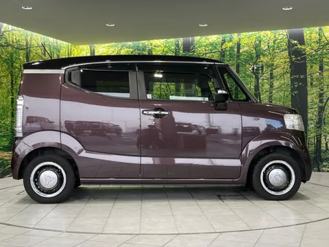 Honda N-BOX Slash