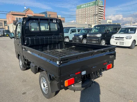 Suzuki Carry Track