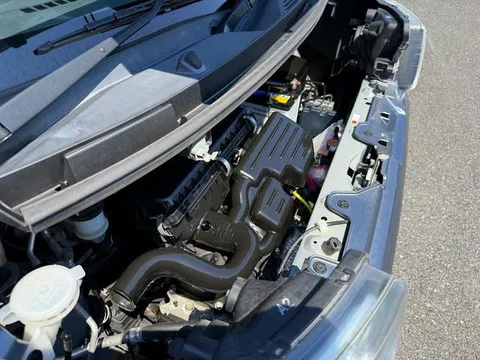 Toyota Pixis Mega